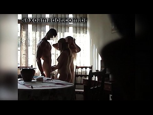 ❤️ جنسی دوست ایک دیو آدمی اور اس کے ساتھ ایک تھریسم کو مدعو کرتے ہیں۔ سیکس  ﹏